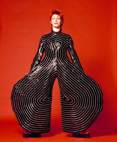 striped_bodysuit_for_aladdin_sane_tour_1973_design_by_kansai_yamamoto_photograph_by_masayoshi_sukita__sukita_the_david_bowie_archive_2012.jpg